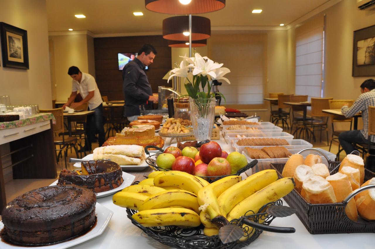 Hotel Valencia Dourados Εξωτερικό φωτογραφία